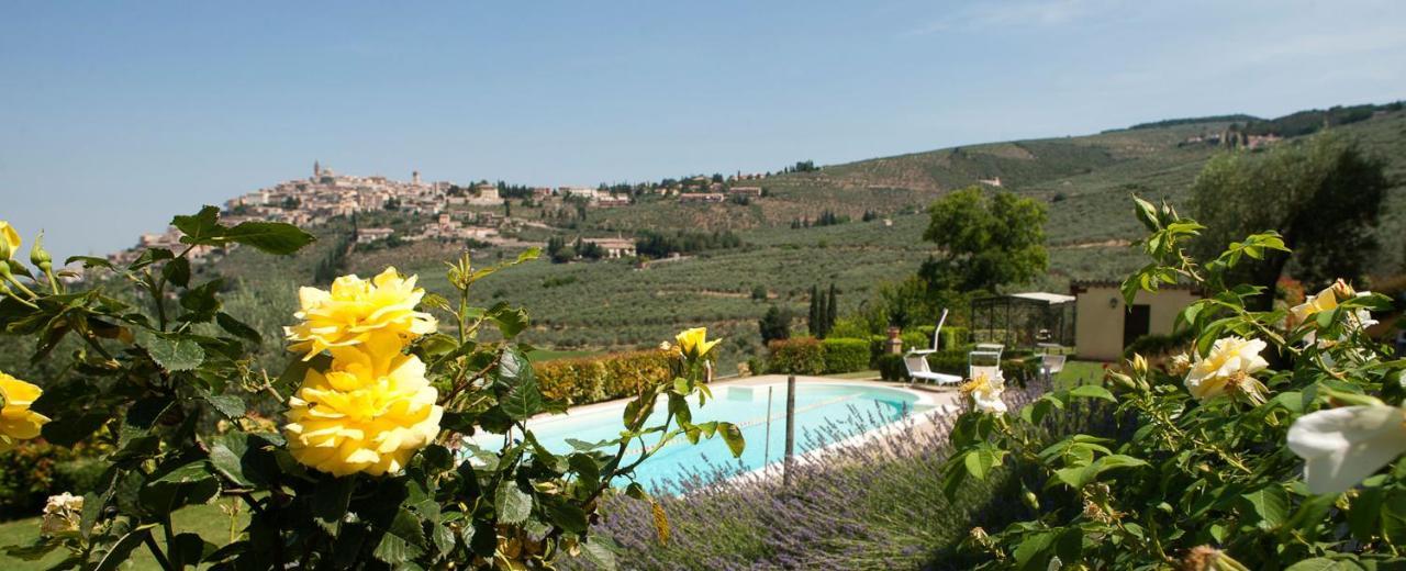 Agriturismo Fiordaliso Trevi Luaran gambar