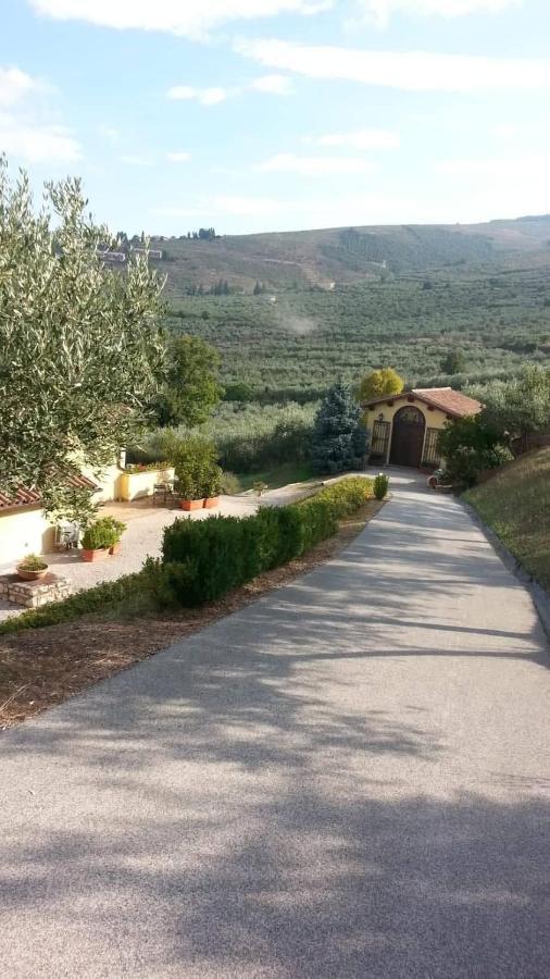 Agriturismo Fiordaliso Trevi Luaran gambar