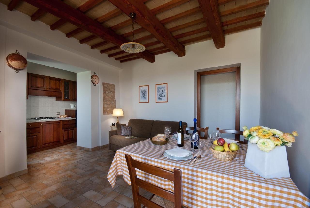 Agriturismo Fiordaliso Trevi Luaran gambar